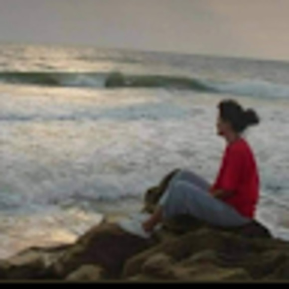 Meet your Posher, Joanne - Picture 1 of 1